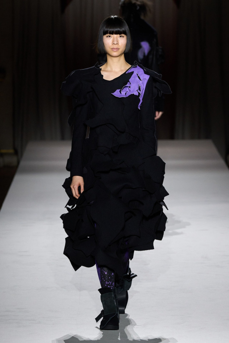 Yohji Yamamoto fashion show for Autumn/Winter 2025