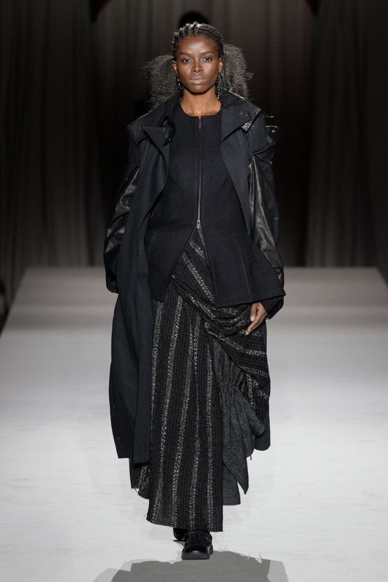 Yohji Yamamoto fashion show for Autumn/Winter 2025