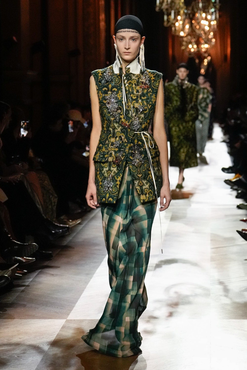 Dries van Noten fashion show for Autumn/Winter 2025
