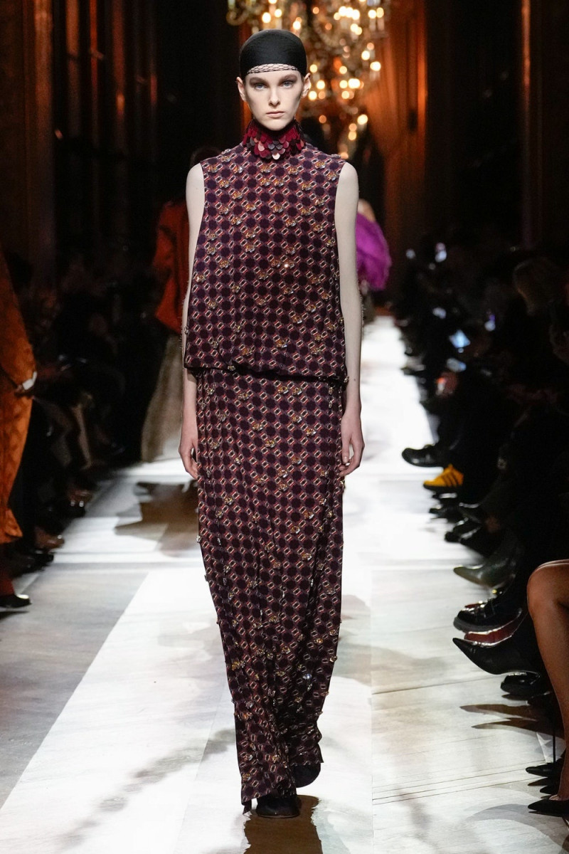 Dries van Noten fashion show for Autumn/Winter 2025