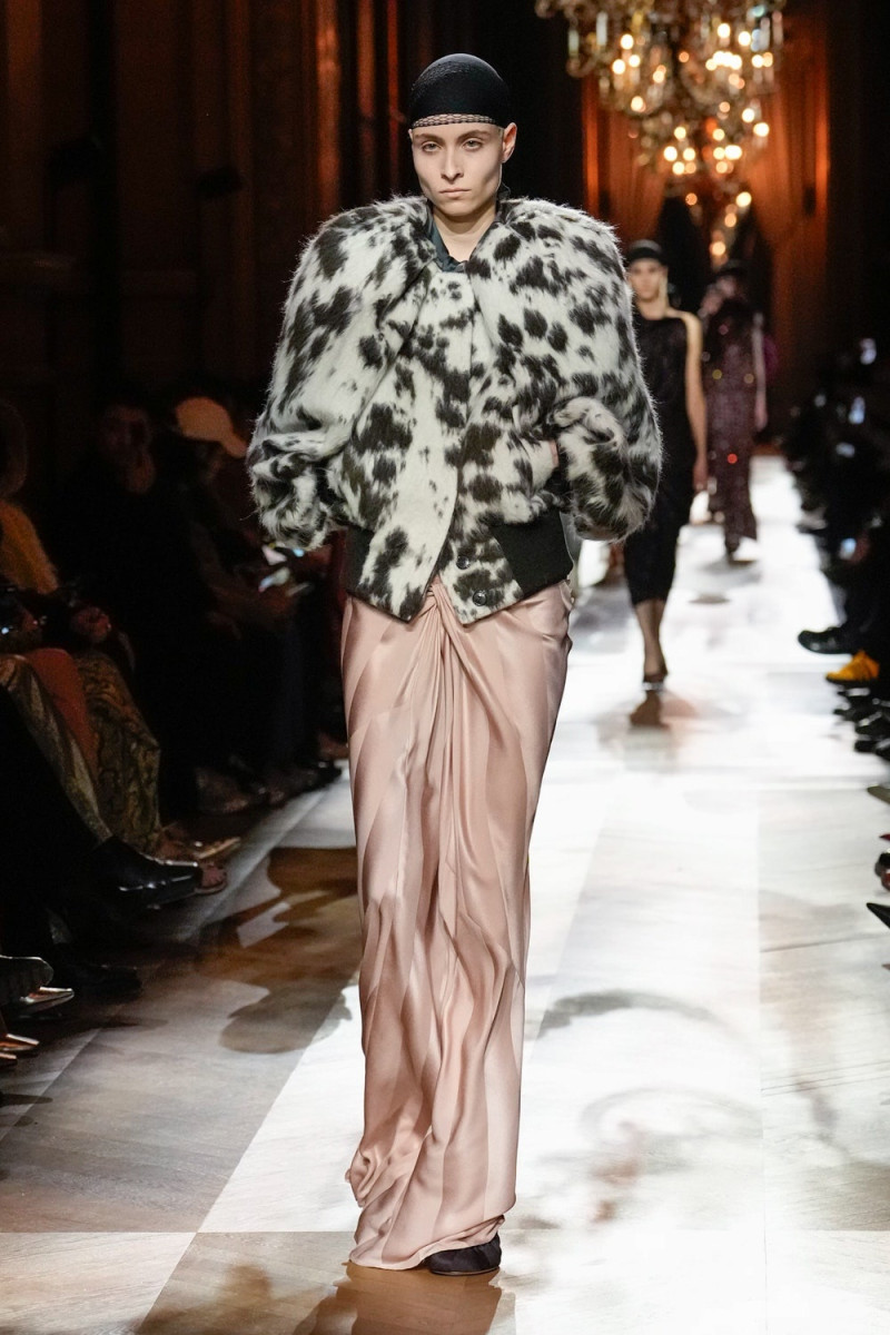 Dries van Noten fashion show for Autumn/Winter 2025