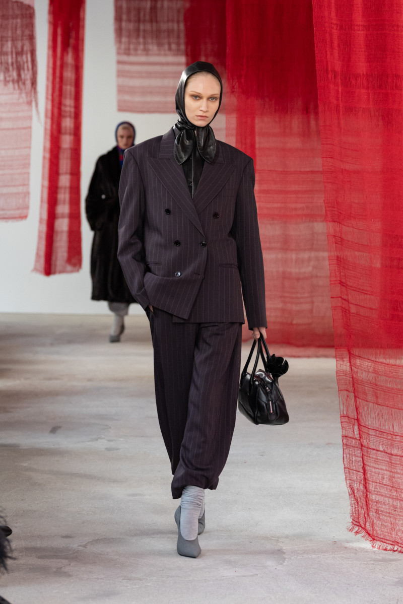 Magda Butrym fashion show for Autumn/Winter 2025