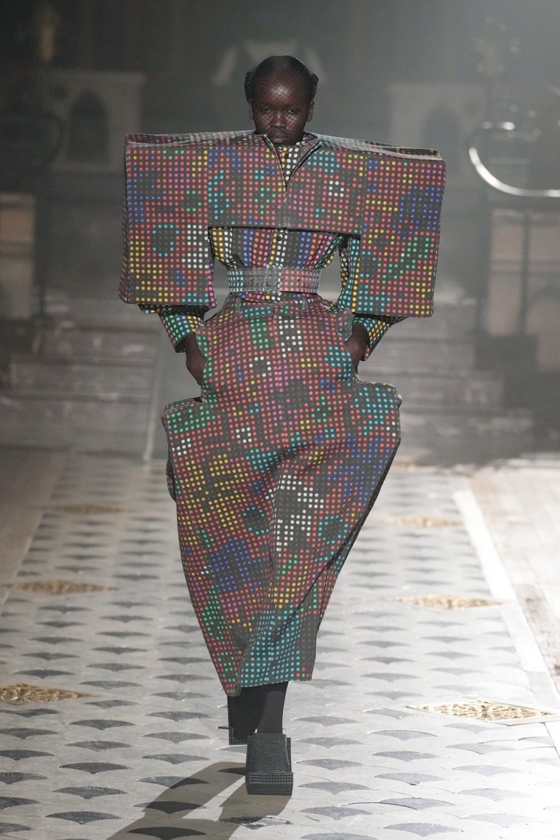 Anrealage fashion show for Autumn/Winter 2025