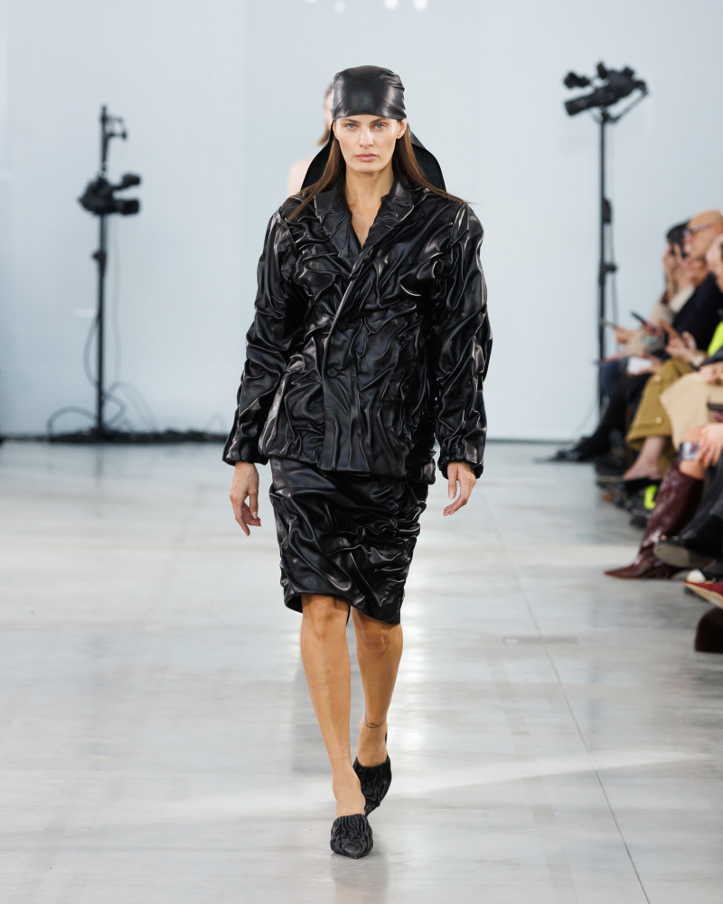 Isabeli Fontana featured in  the Giuseppe Di Morabito fashion show for Autumn/Winter 2025