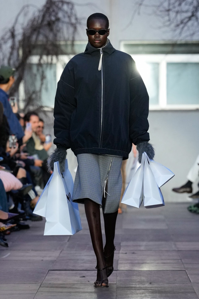 Nyaboth Lothbor featured in  the Sunnei fashion show for Autumn/Winter 2025