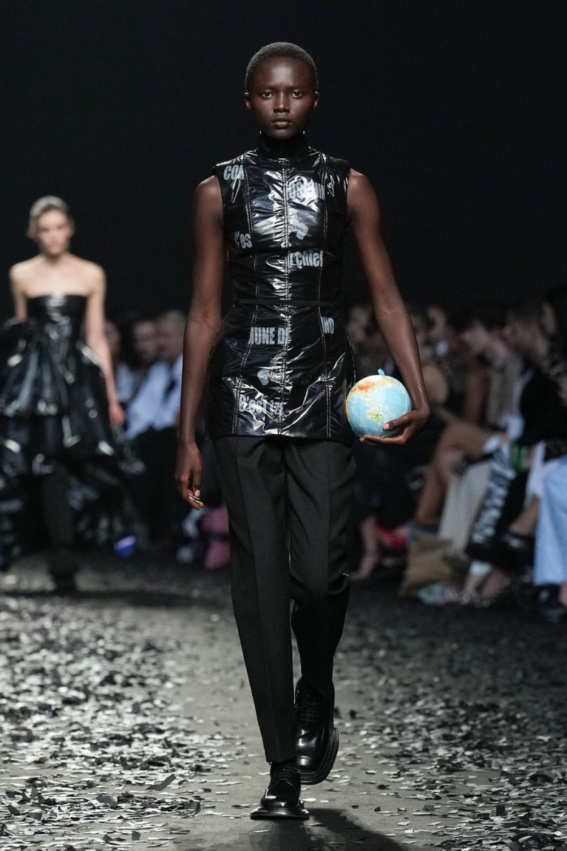 Moschino fashion show for Autumn/Winter 2025