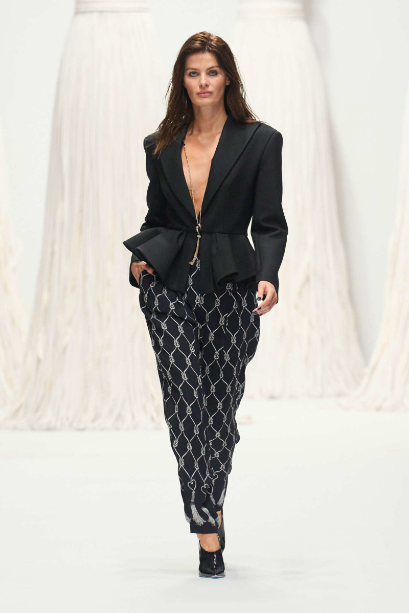 Isabeli Fontana featured in  the Genny fashion show for Autumn/Winter 2025