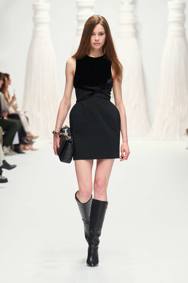 Nessie Gromova featured in  the Genny fashion show for Autumn/Winter 2025
