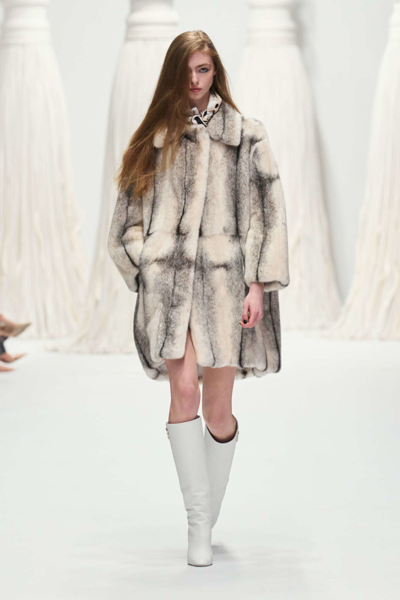 Genny fashion show for Autumn/Winter 2025