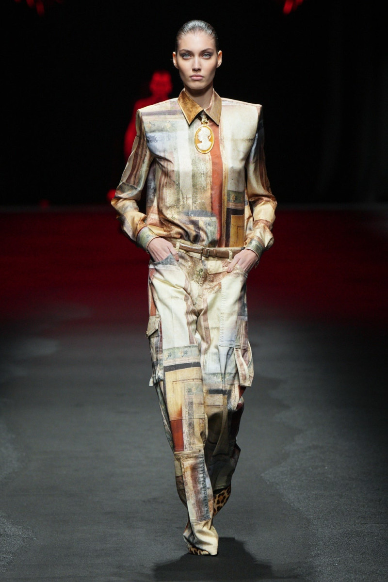 Roberto Cavalli fashion show for Autumn/Winter 2025