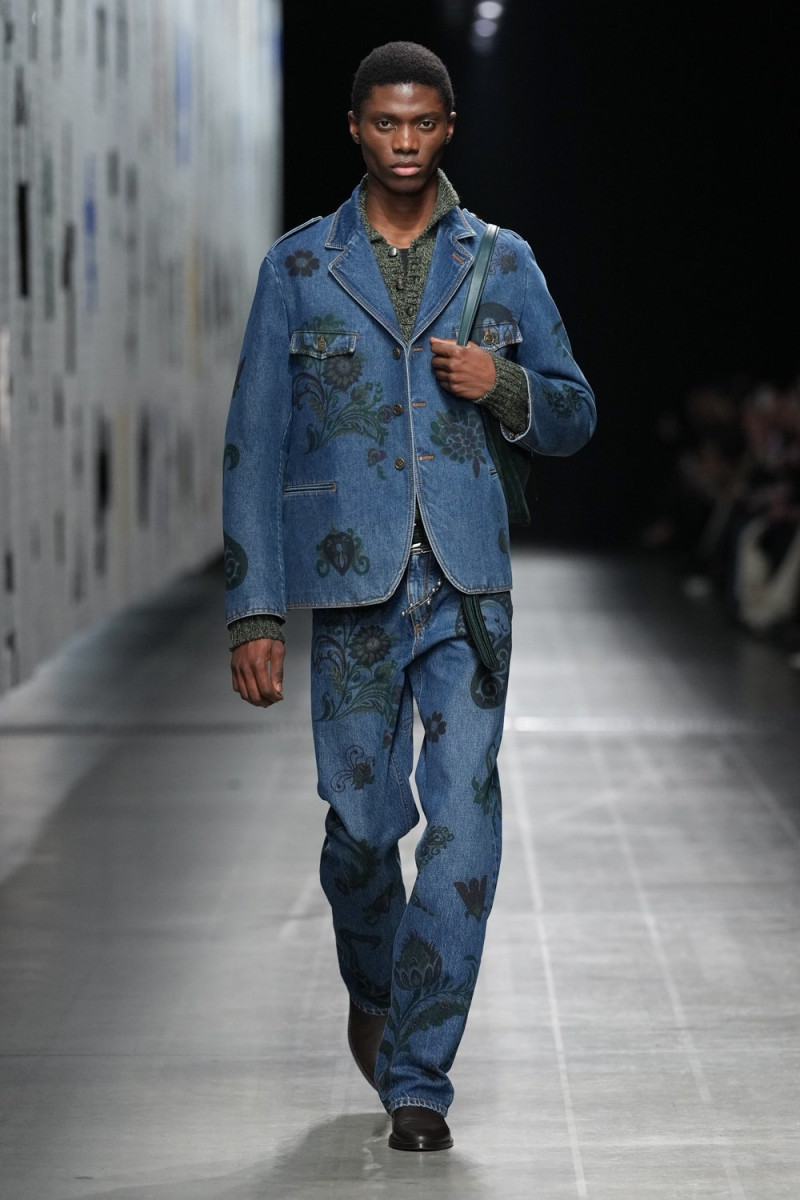 Etro fashion show for Autumn/Winter 2025