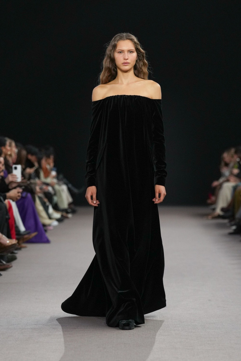 Max Mara fashion show for Autumn/Winter 2025