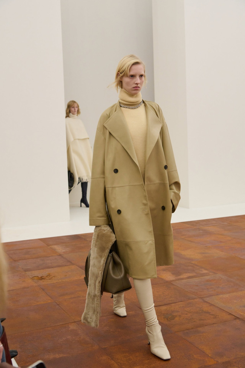 Toteme Studio fashion show for Autumn/Winter 2025