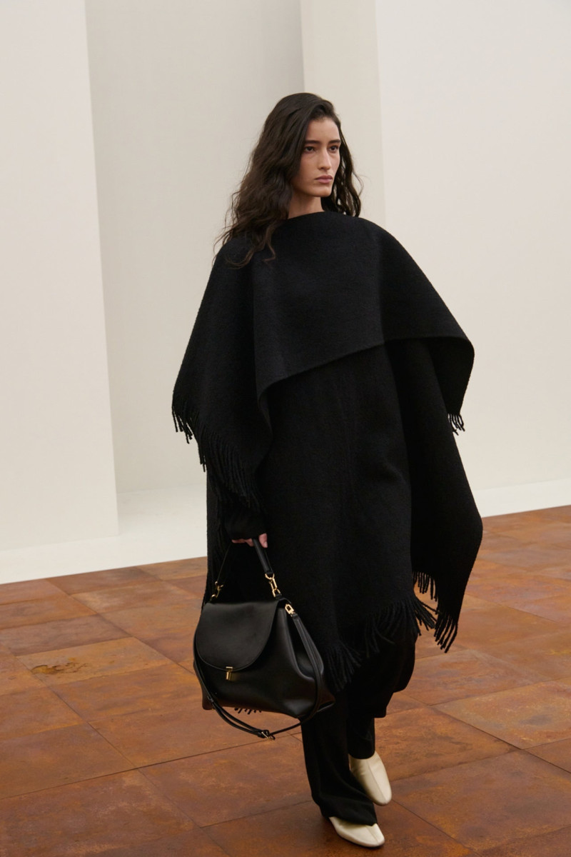 Toteme Studio fashion show for Autumn/Winter 2025