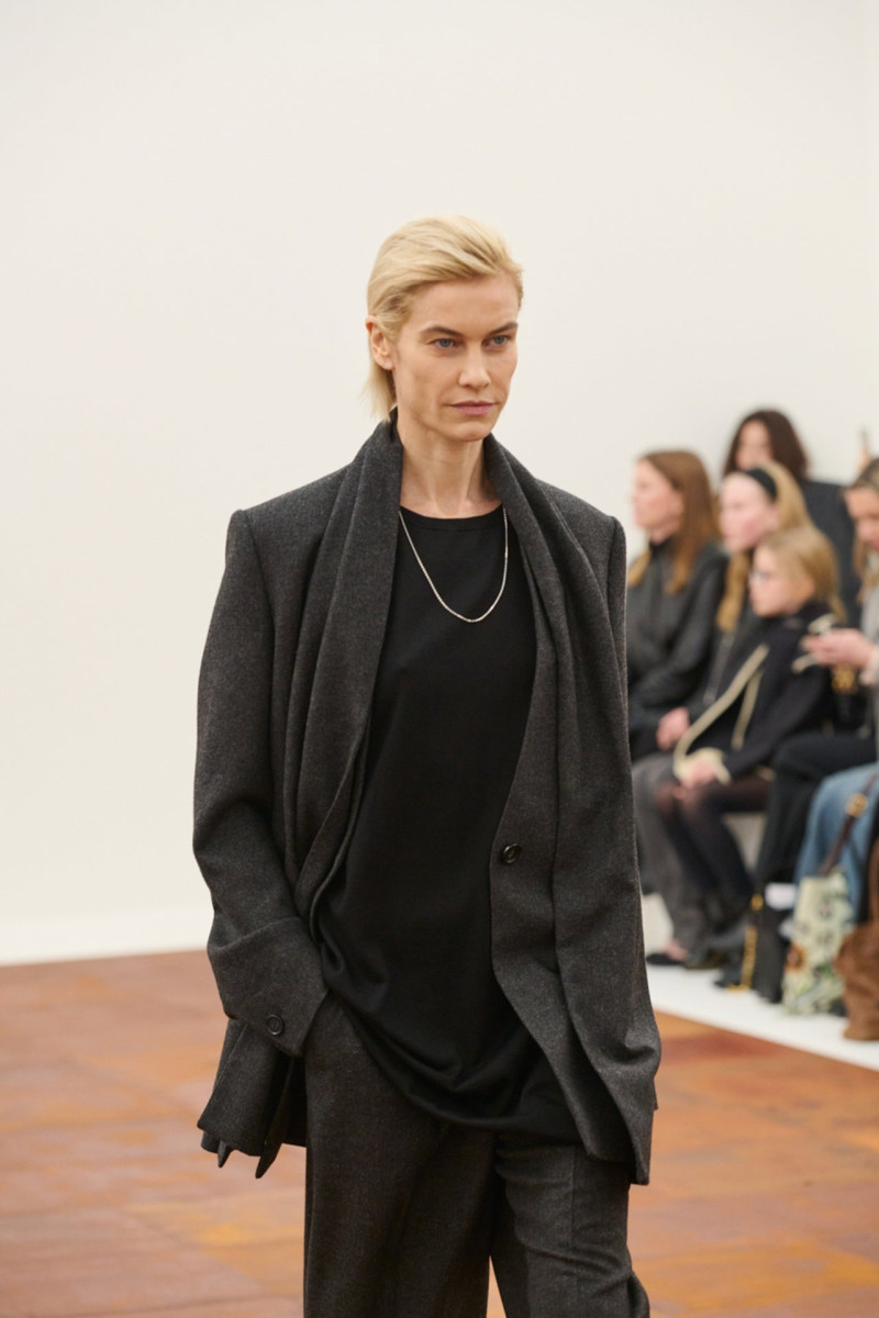 Toteme Studio fashion show for Autumn/Winter 2025