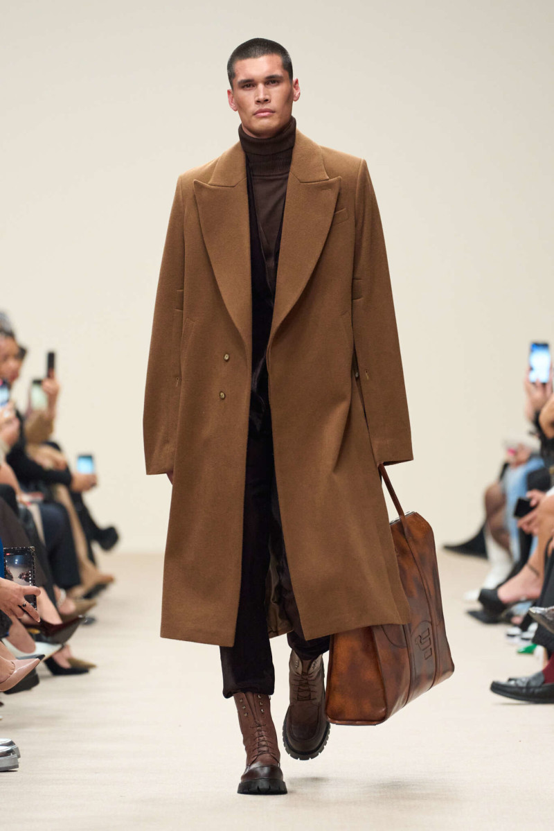 Michael Cinco fashion show for Autumn/Winter 2025