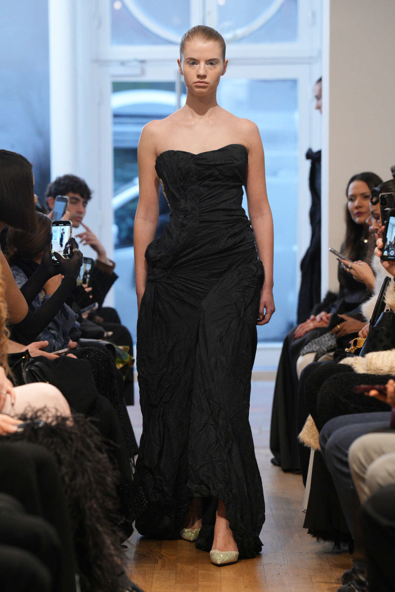 Peet Dullaert fashion show for Spring/Summer 2025