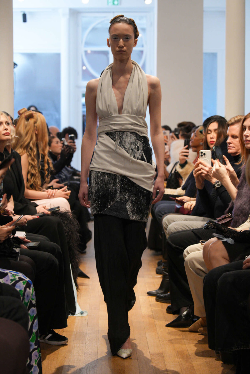 Peet Dullaert fashion show for Spring/Summer 2025