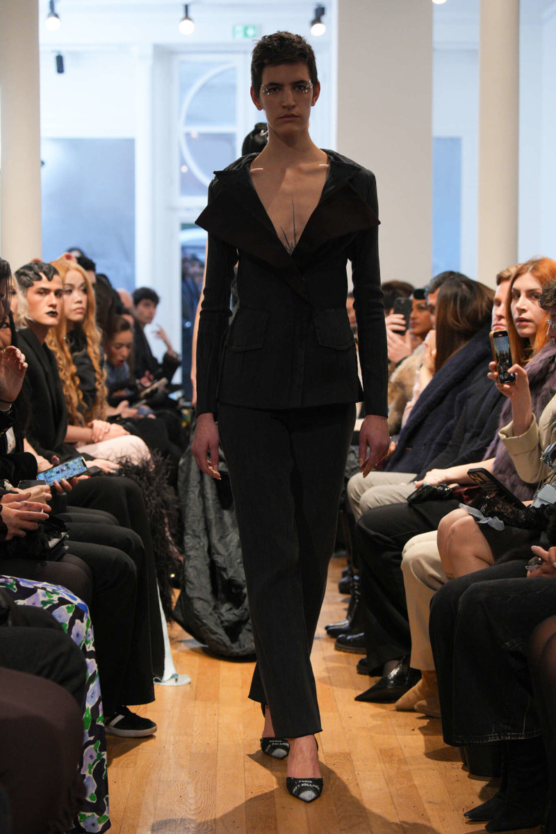 Peet Dullaert fashion show for Spring/Summer 2025