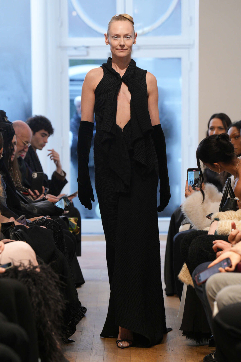 Peet Dullaert fashion show for Spring/Summer 2025