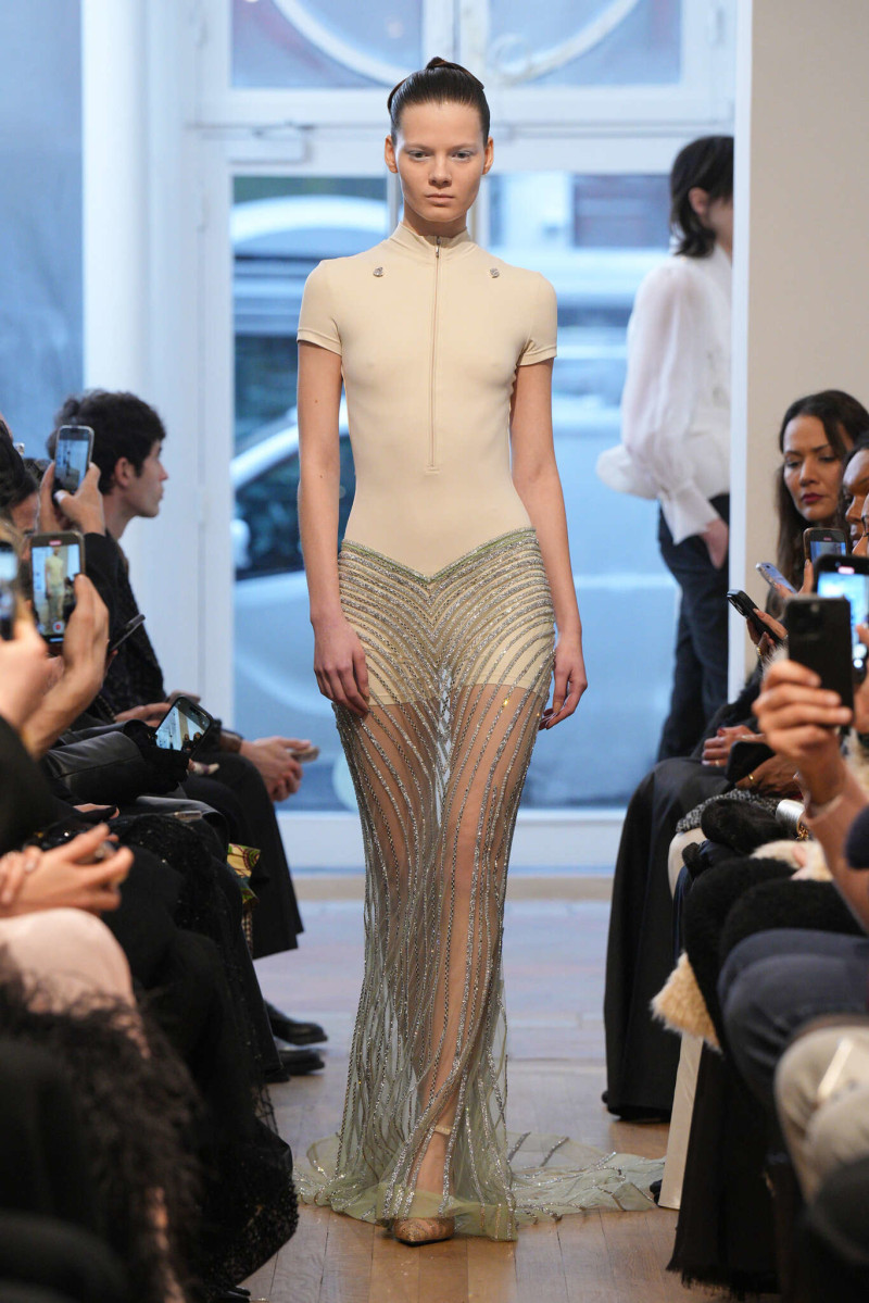 Peet Dullaert fashion show for Spring/Summer 2025