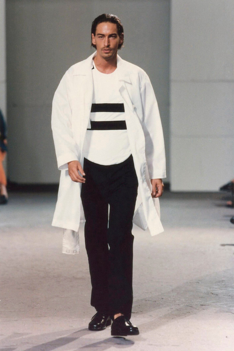 Helmut Lang fashion show for Spring/Summer 1998
