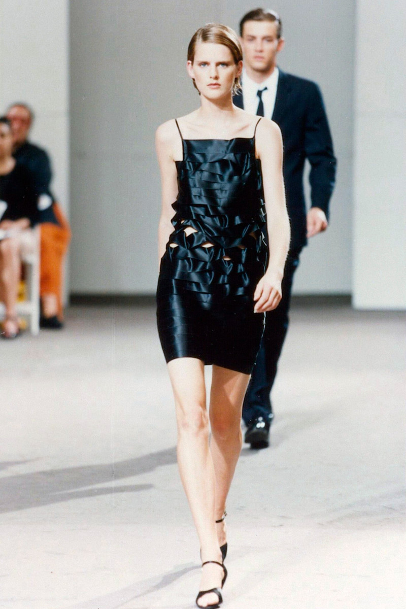 Helmut Lang fashion show for Spring/Summer 1998