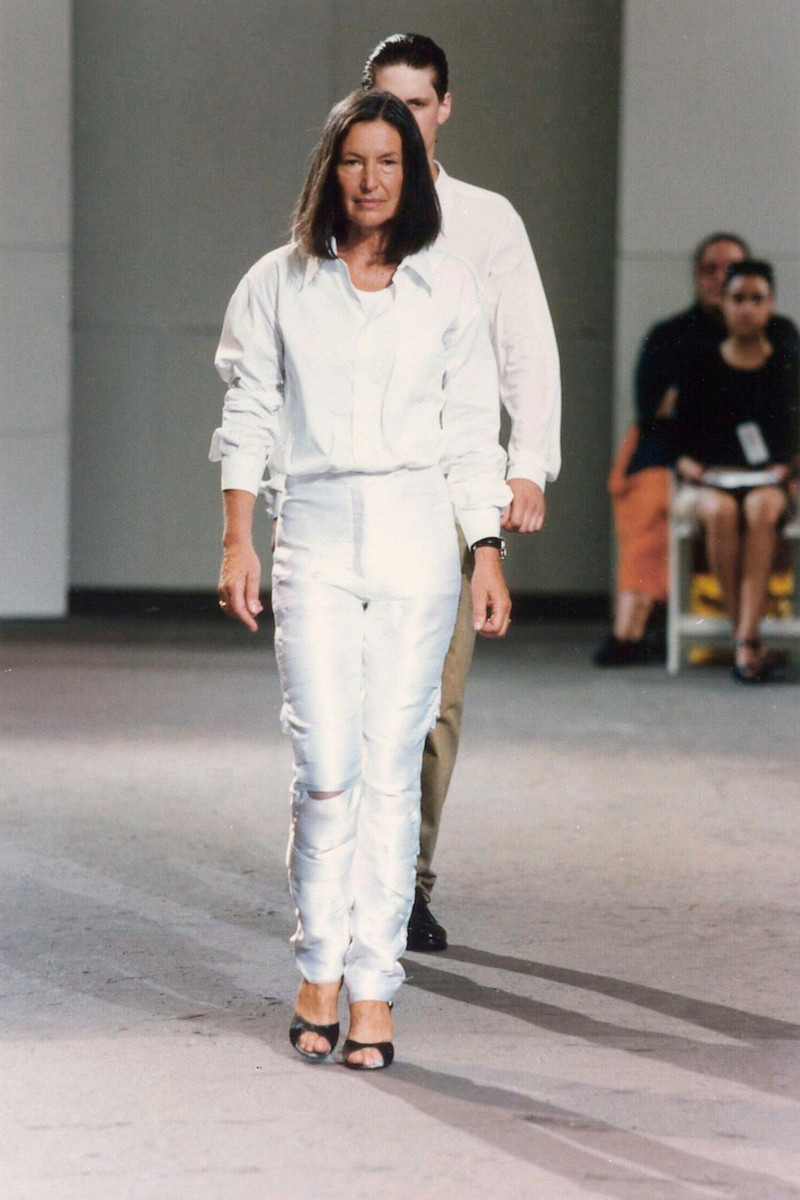 Helmut Lang fashion show for Spring/Summer 1998