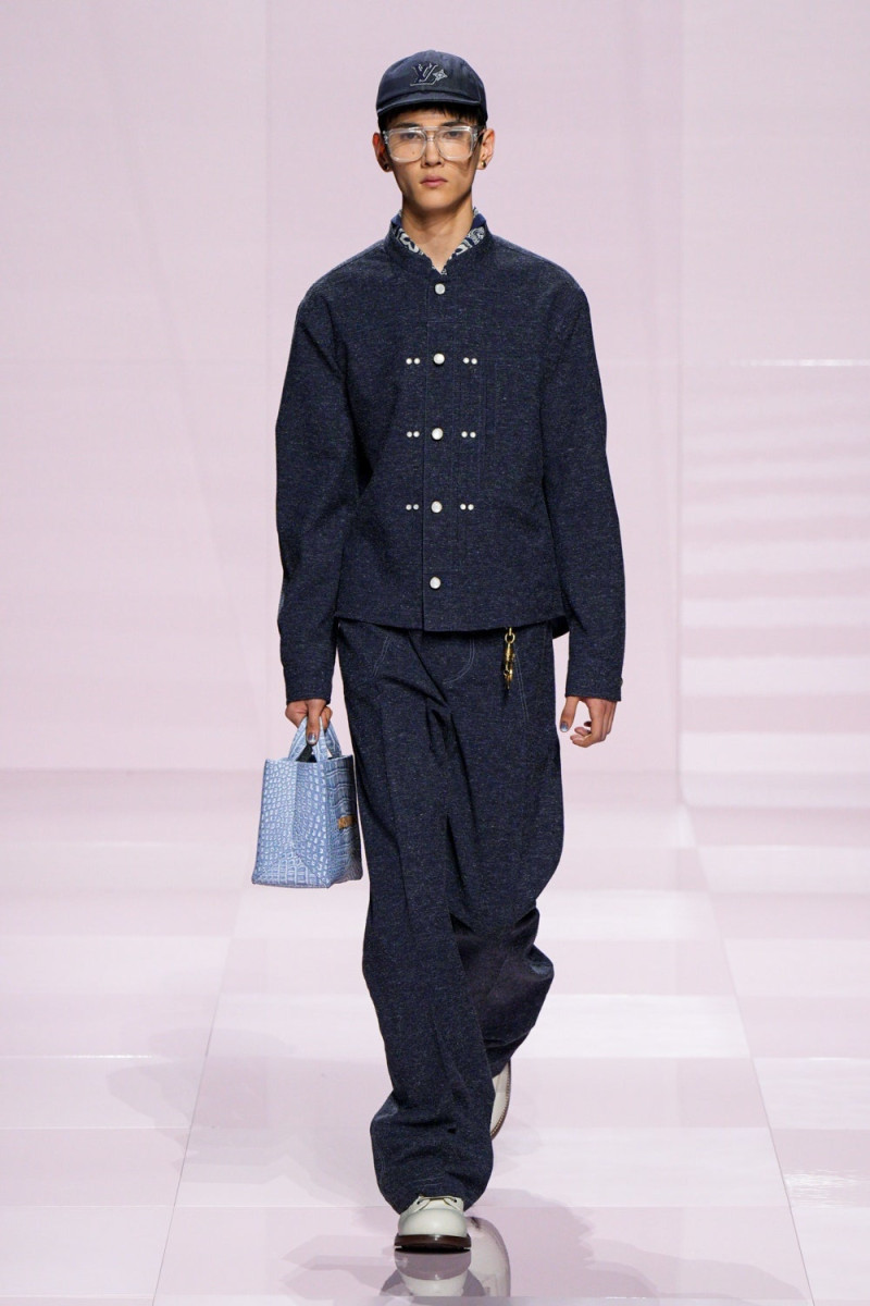 Louis Vuitton fashion show for Autumn/Winter 2025