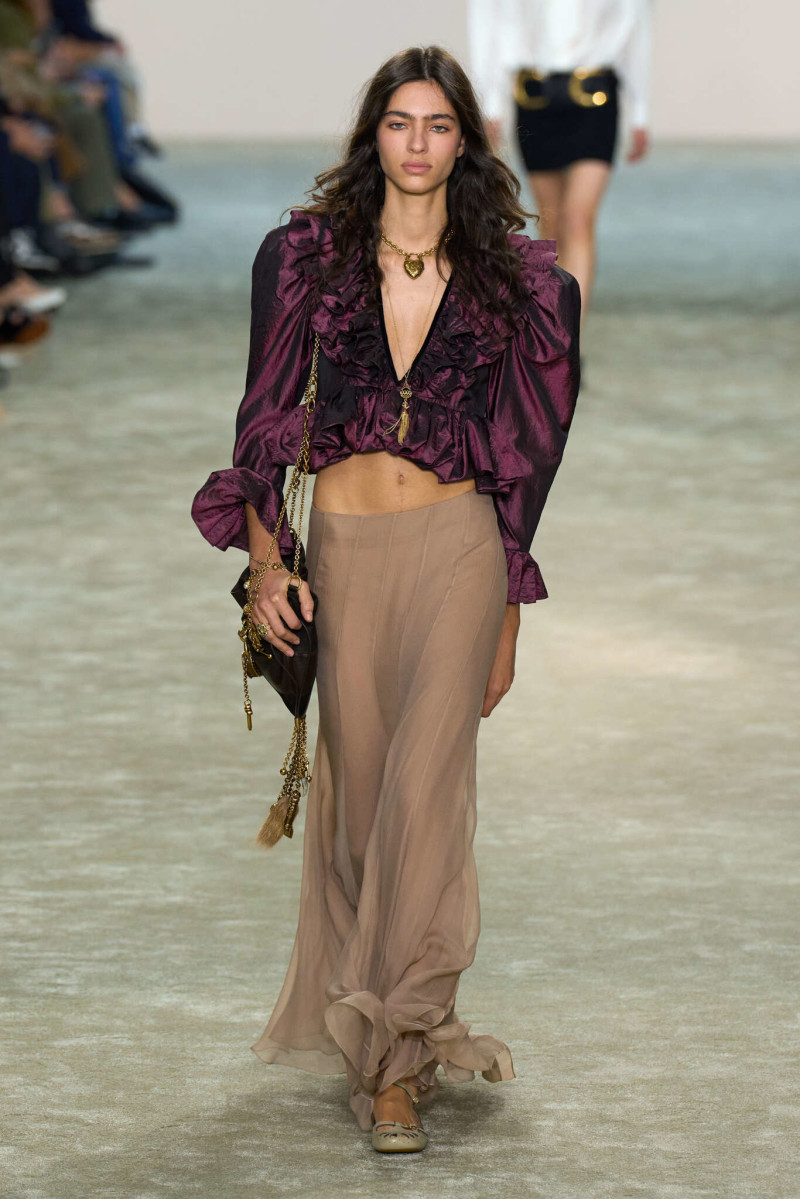 Loli Bahia featured in  the Chloe fashion show for Autumn/Winter 2025