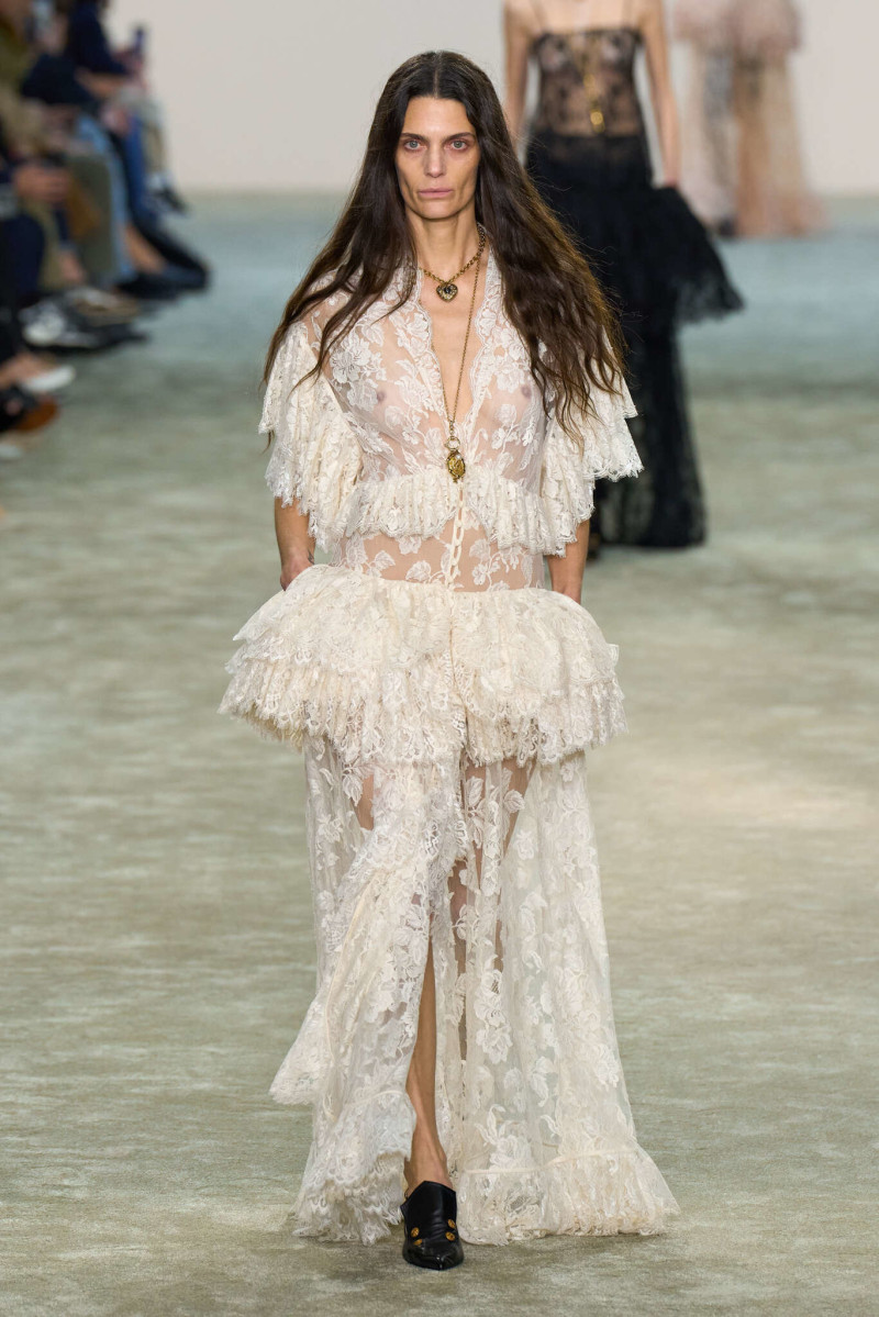 Marina Pérez featured in  the Chloe fashion show for Autumn/Winter 2025