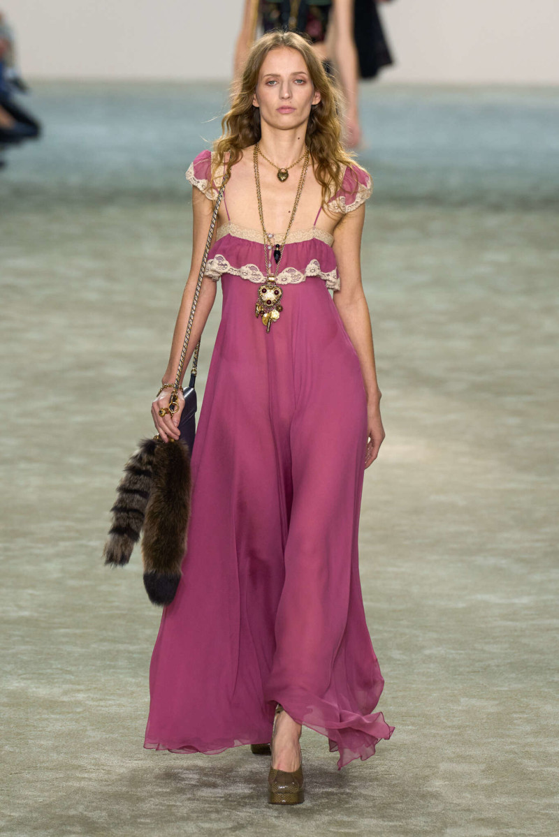Petra Collins featured in  the Chloe fashion show for Autumn/Winter 2025