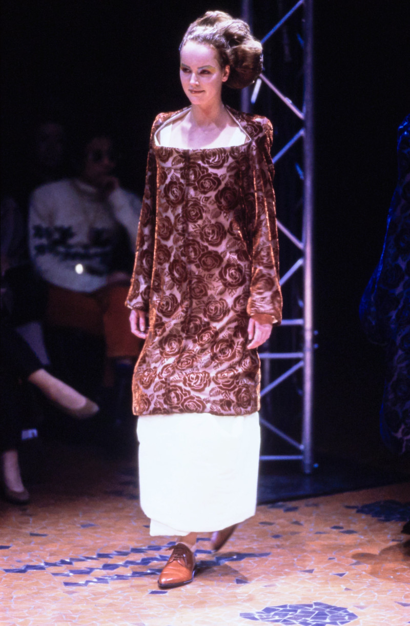Comme Des Garcons fashion show for Autumn/Winter 1996