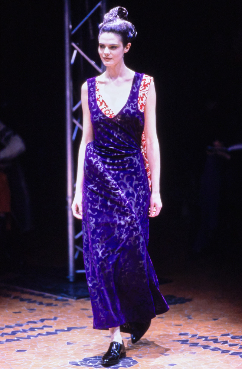 Comme Des Garcons fashion show for Autumn/Winter 1996