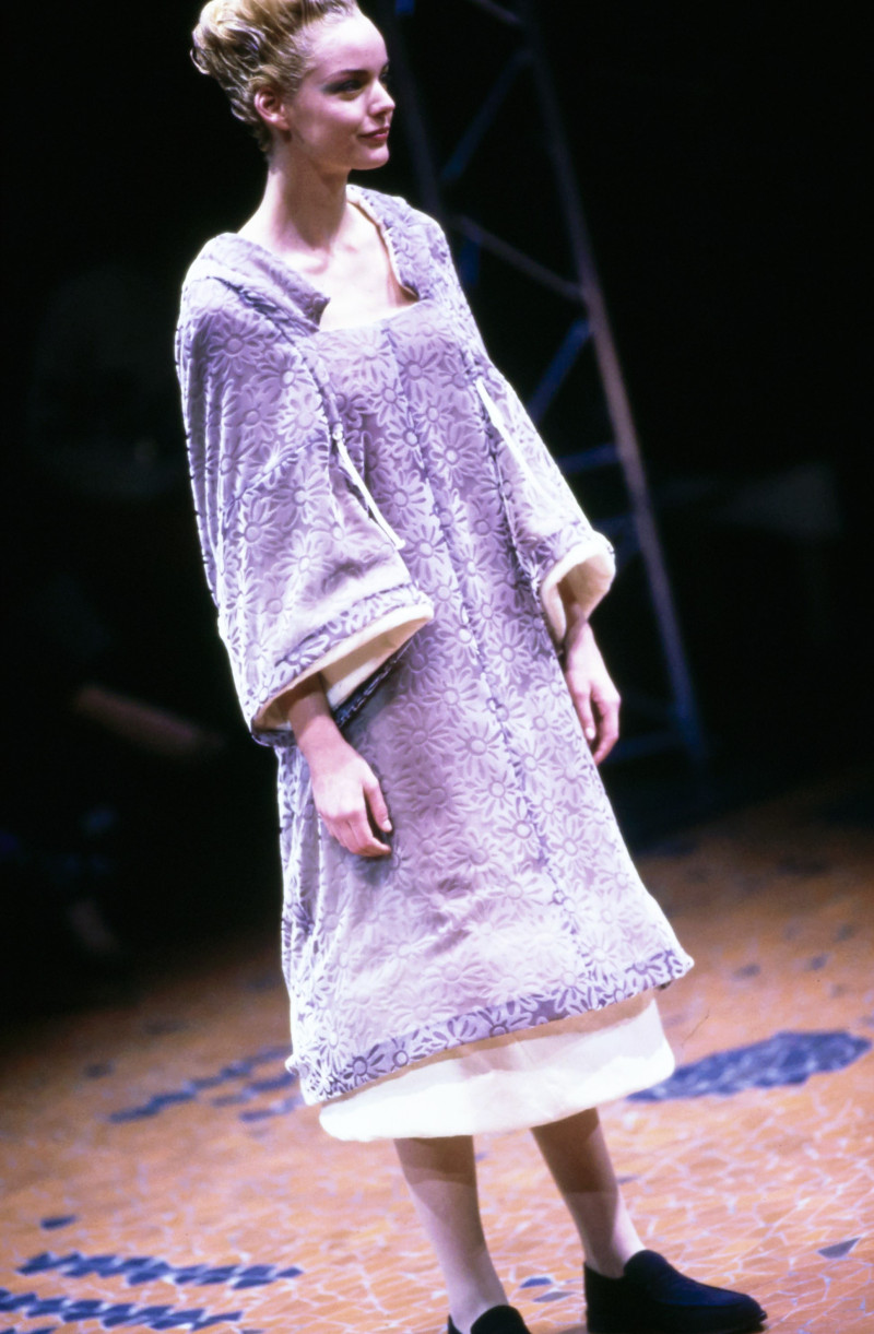 Comme Des Garcons fashion show for Autumn/Winter 1996