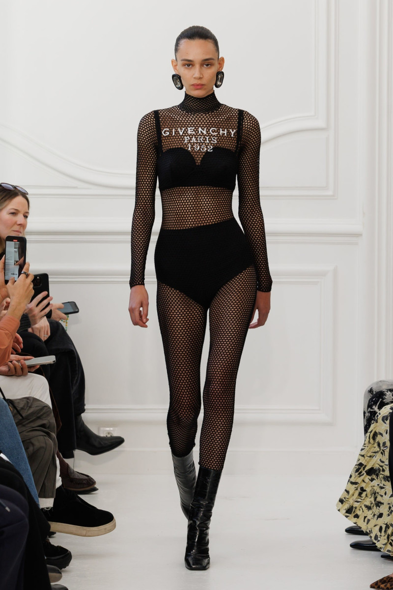 Givenchy fashion show for Autumn/Winter 2025