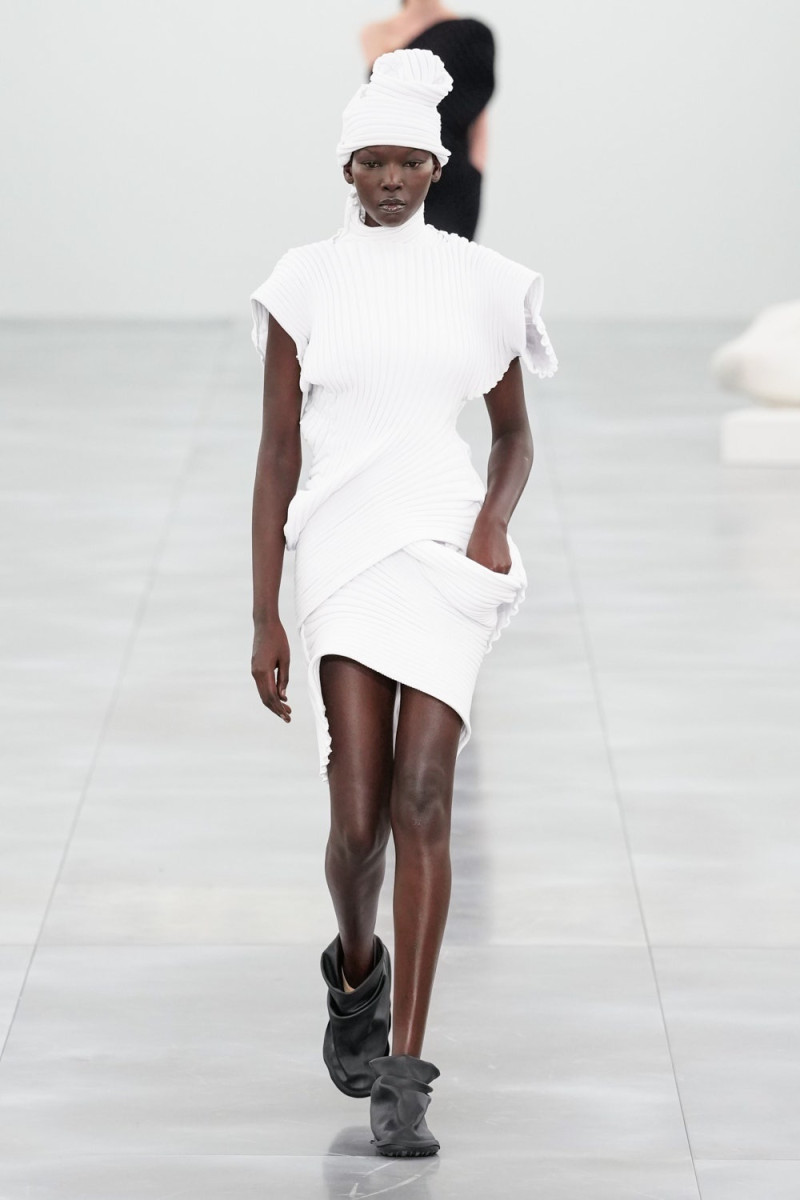 Issey Miyake fashion show for Autumn/Winter 2025