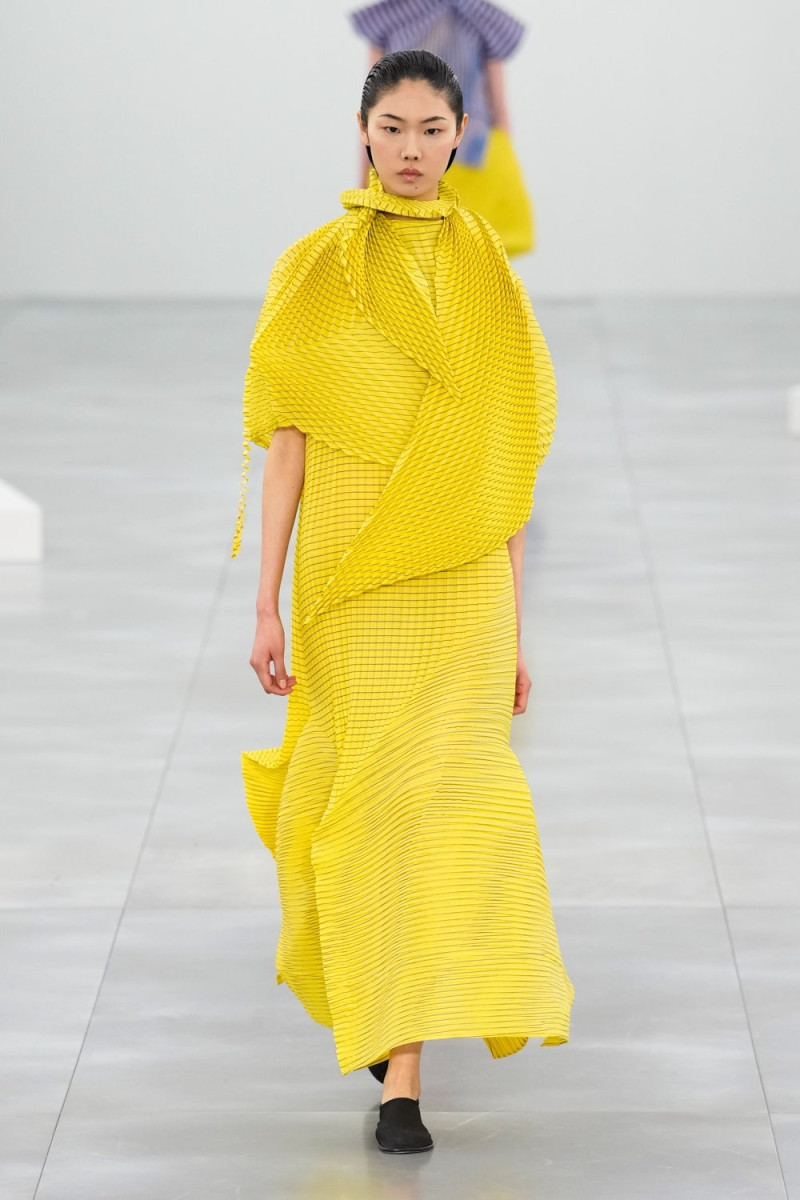 Issey Miyake fashion show for Autumn/Winter 2025