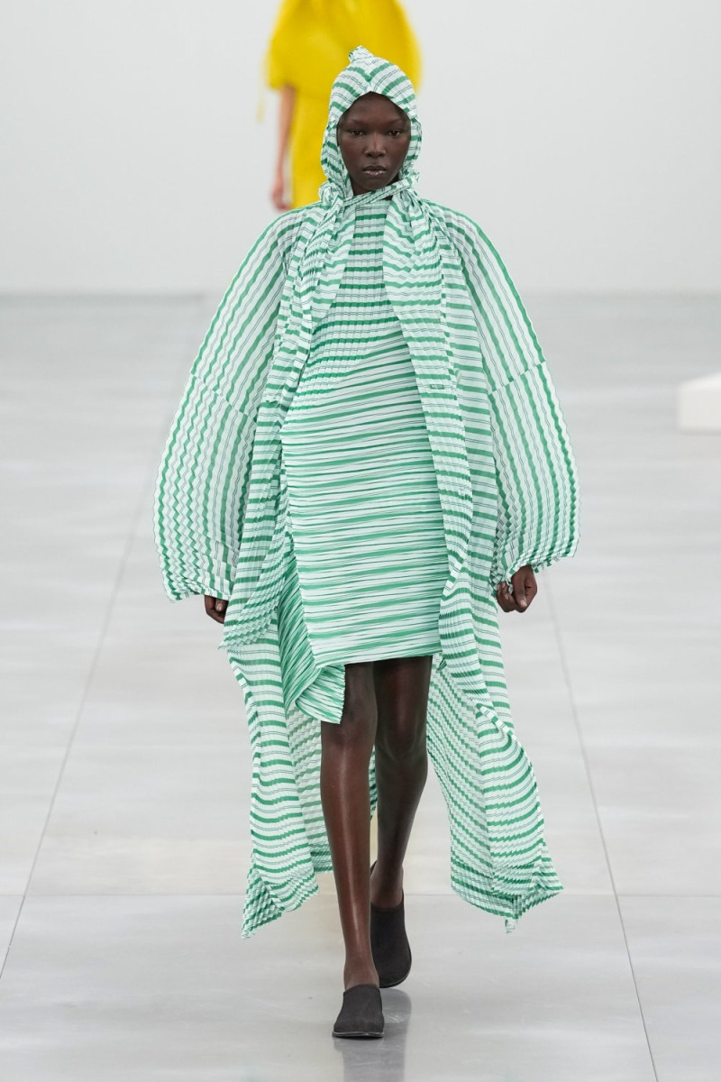 Issey Miyake fashion show for Autumn/Winter 2025