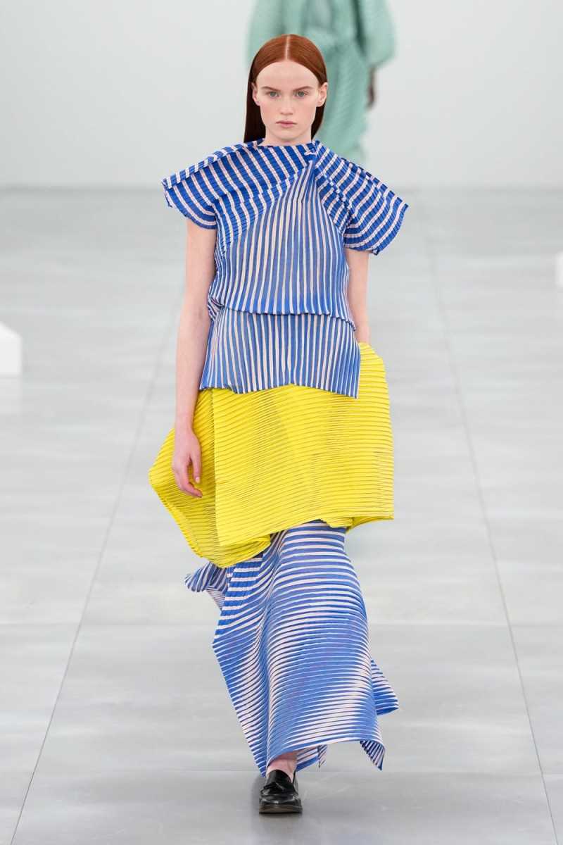 Issey Miyake fashion show for Autumn/Winter 2025