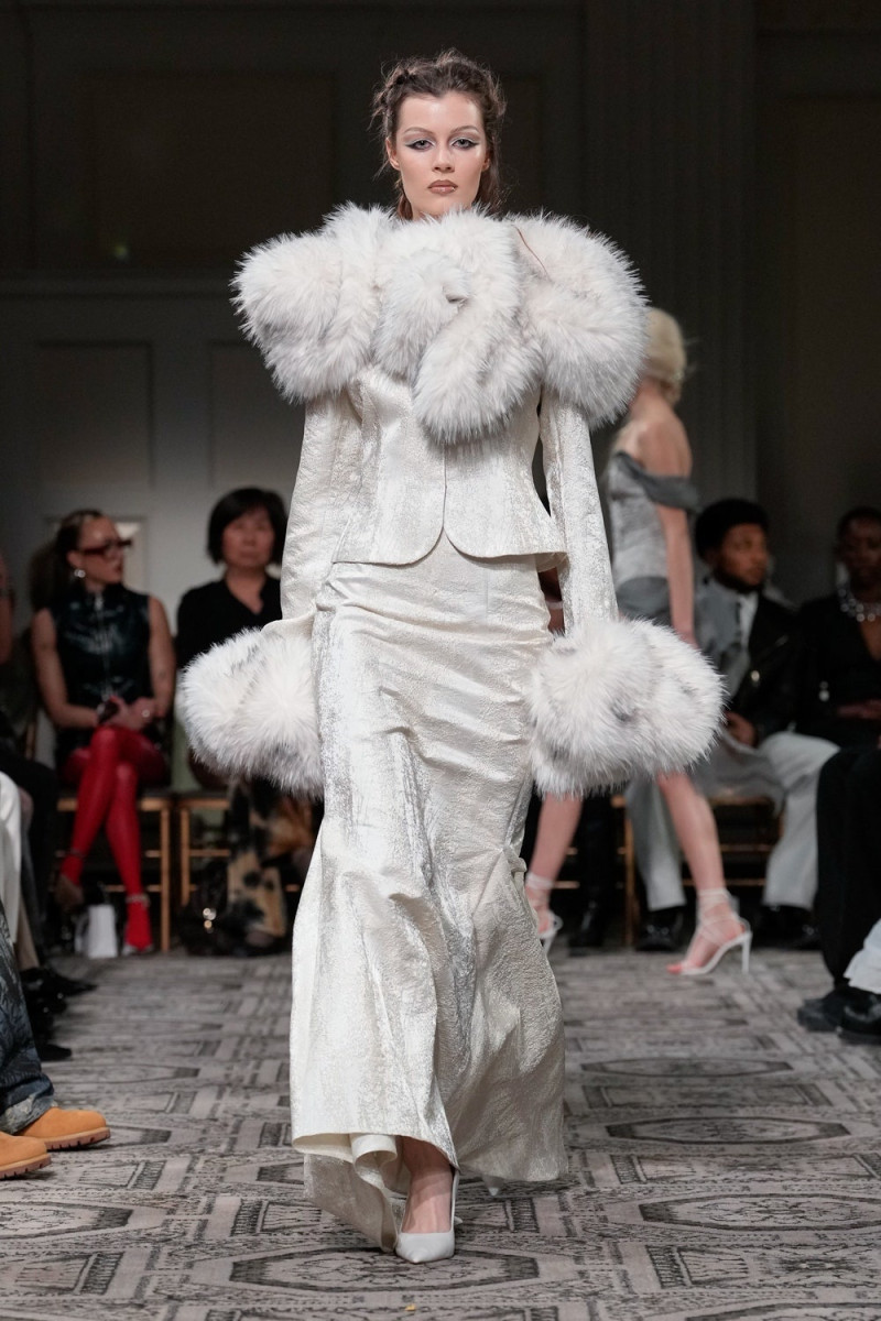 Kim Shui fashion show for Autumn/Winter 2025