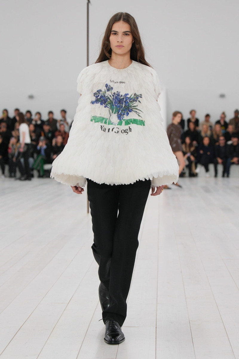 Loewe fashion show for Autumn/Winter 2025