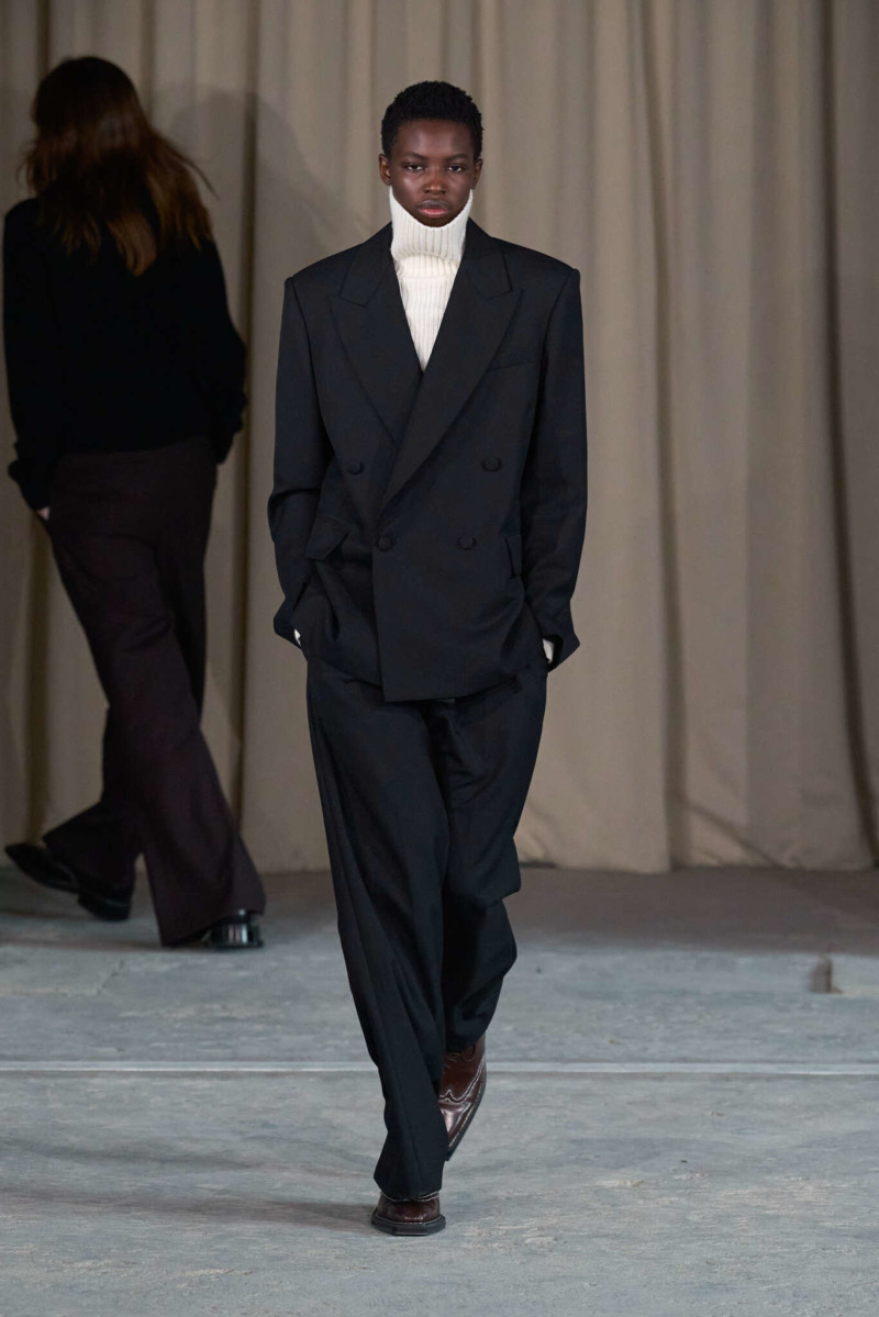 Mithridate fashion show for Autumn/Winter 2025