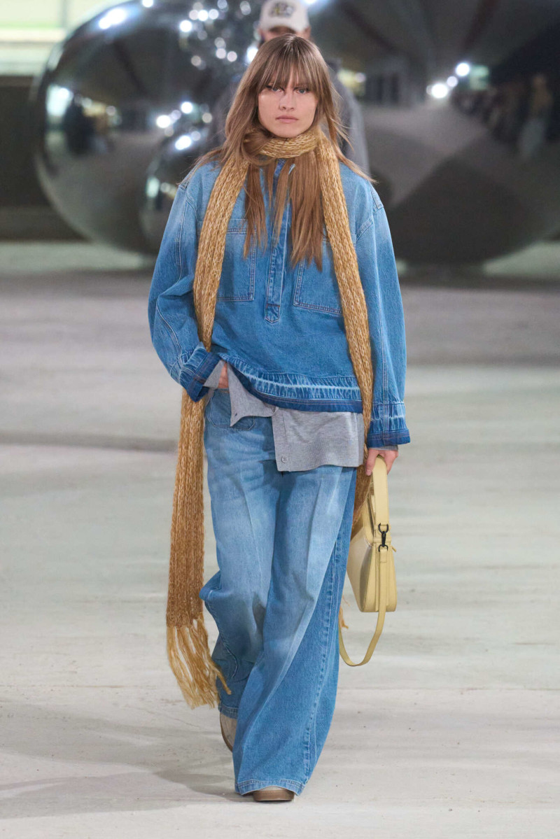 Munthe fashion show for Autumn/Winter 2025