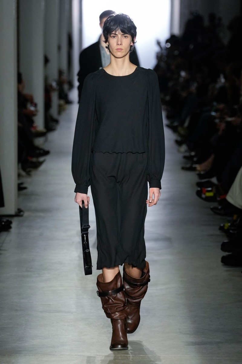 Roxane Plaza featured in  the Onitsuka Tiger fashion show for Autumn/Winter 2025