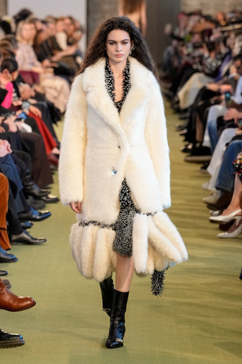 Paco Rabanne fashion show for Autumn/Winter 2025