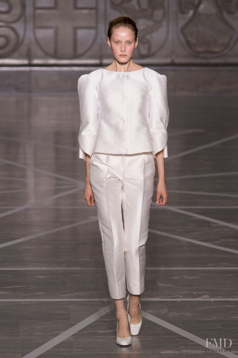 Mila Schön fashion show for Spring/Summer 2015