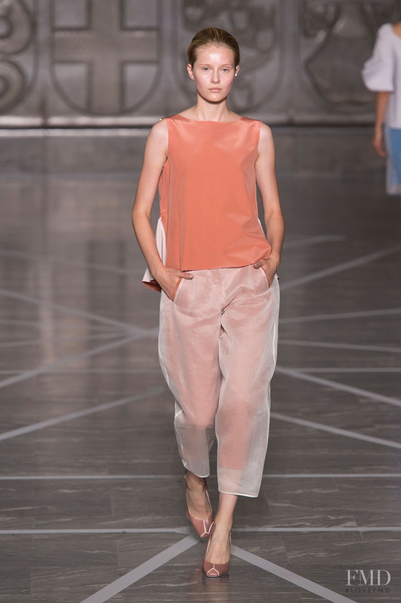 Mila Schön fashion show for Spring/Summer 2015