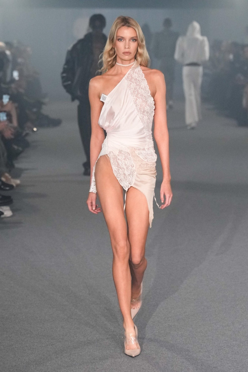 Vetements fashion show for Spring/Summer 2025