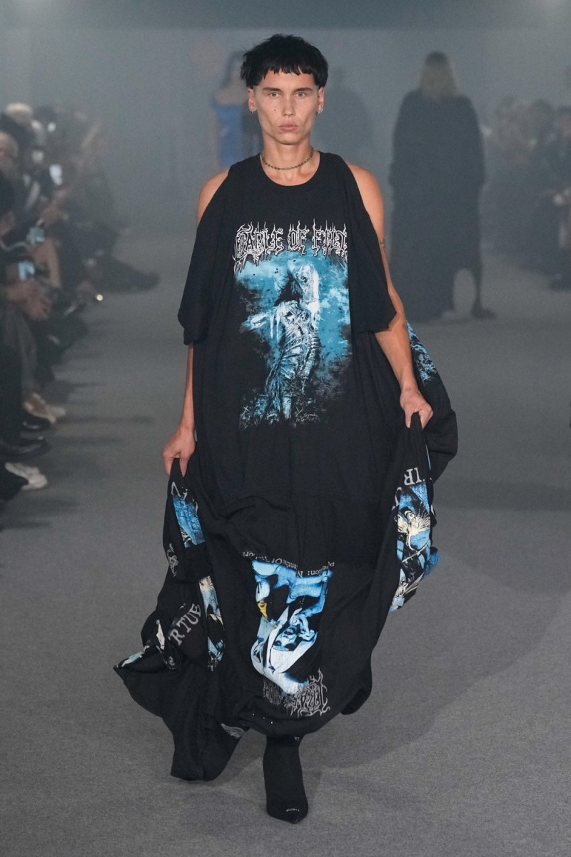 Vetements fashion show for Spring/Summer 2025
